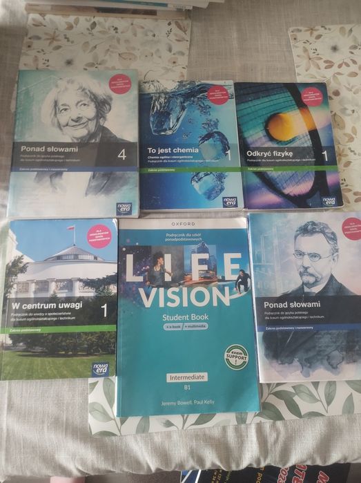 Sprzedam książki do technikum