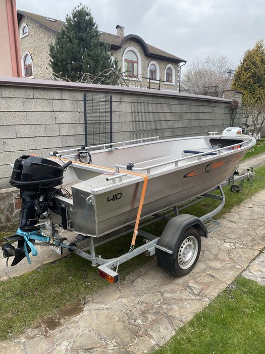 UMS  Tuna 410+лафет+лебідка+ехолот