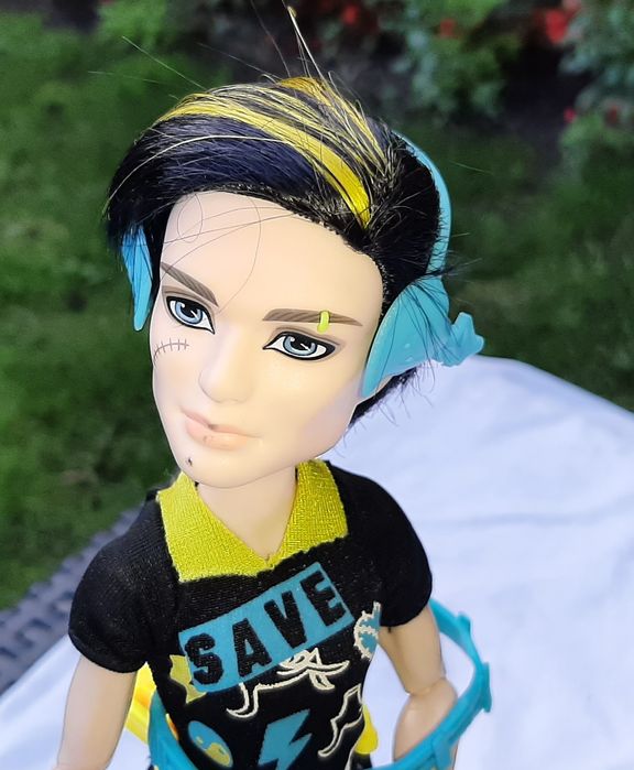 Monster high Jackson Jekyll lalka
