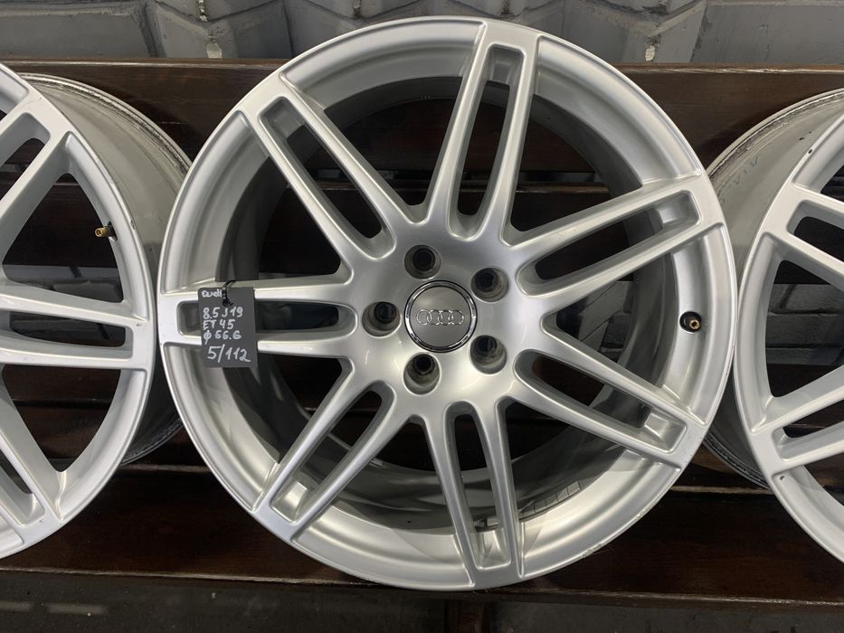 99 Оригинальные литые диски Audi 5/112 R19 et45 4G0601025s