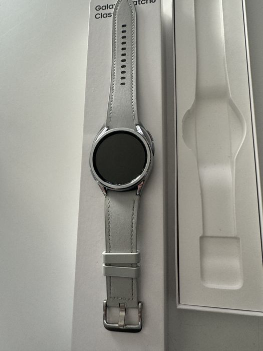Zegarek sportowy damski samsung Galaxy Watch 6 Classic