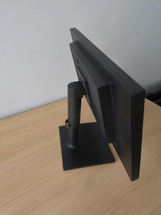Sprzedam monitor Samsung 24” – 100 zł
