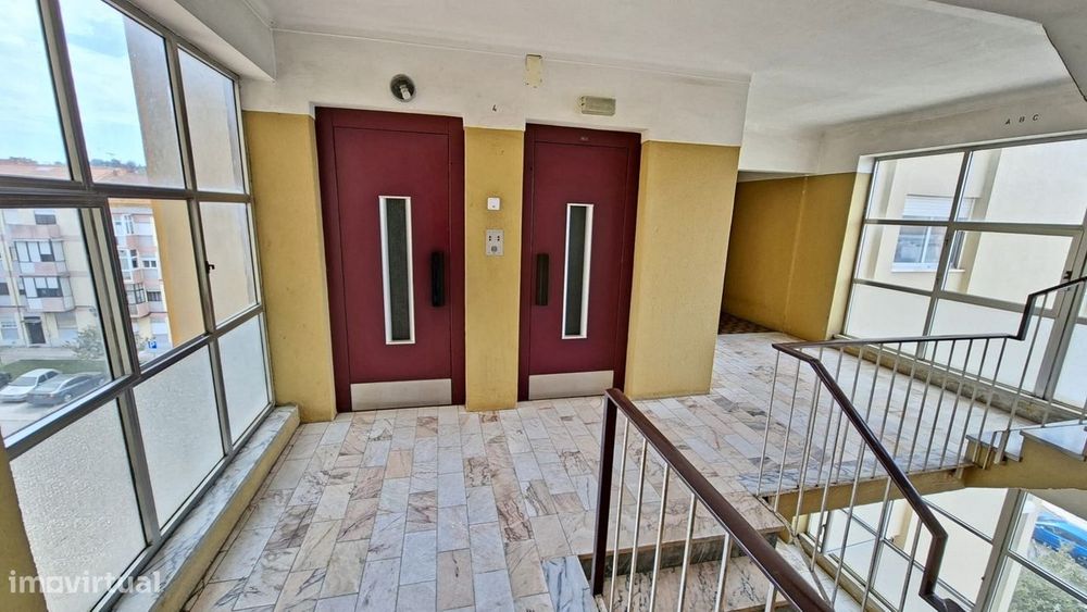 Apartamento T3 com 115m²  no Barreiro
