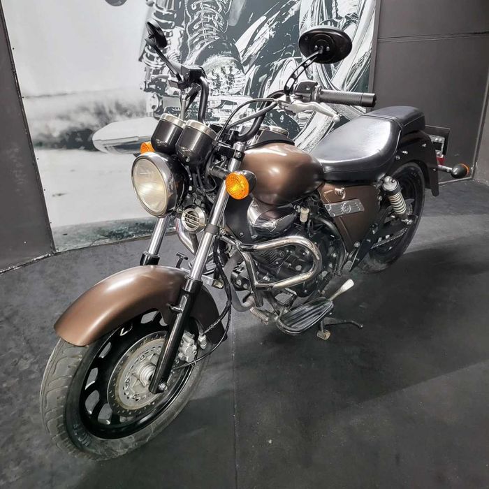 Keeway Superlight 125