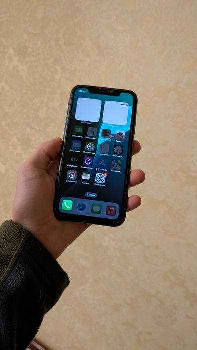 iPhone 11 (64gb)