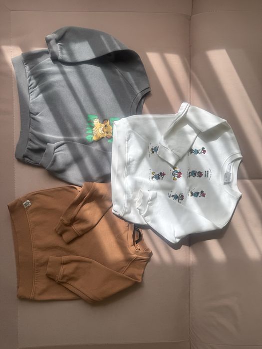 Лот зі світшотів (3 шт.) — Next, Zara, H&M Disney