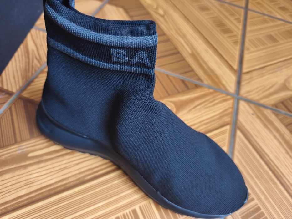 Botas  da marca Barl novas em caixa marca Barl custam 225€