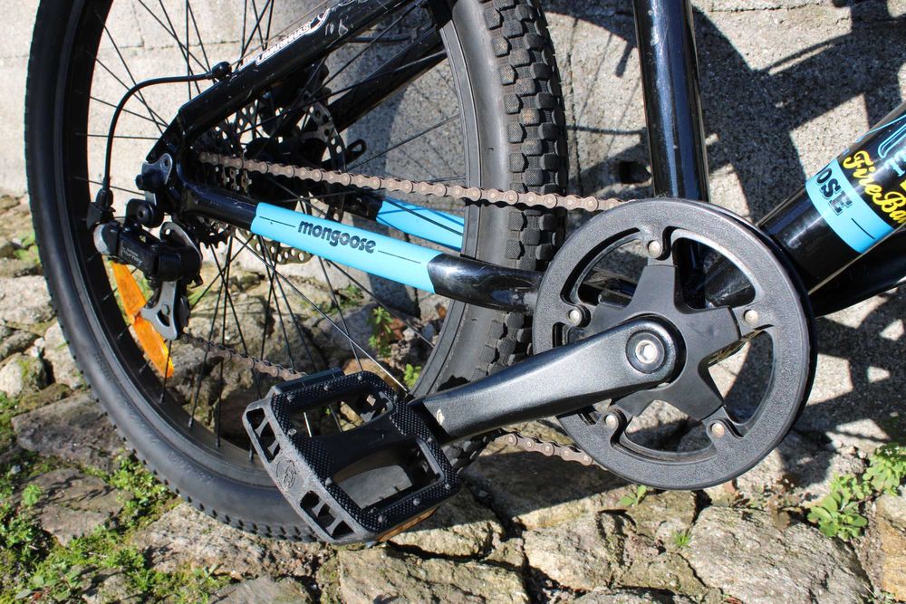 Bicicleta Mongoose Fireball Dirt Jump