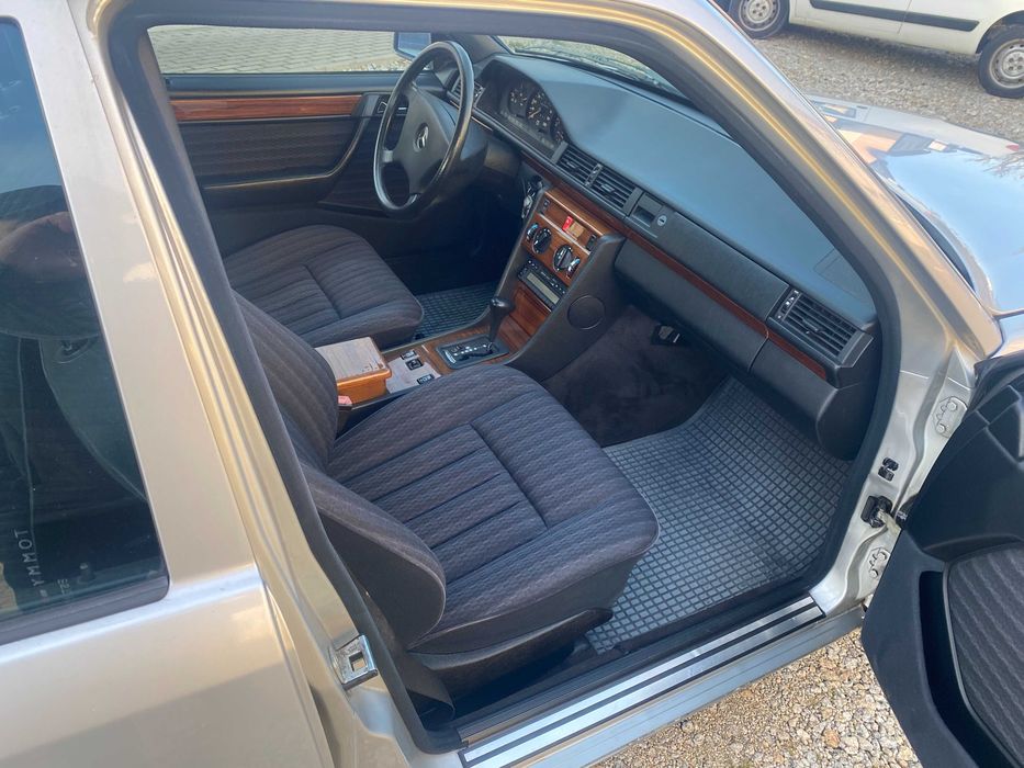 MERCEDES-BENZ W124 1992r Unikat Szyberdach Ostrów Wielkopolski • OLX.pl