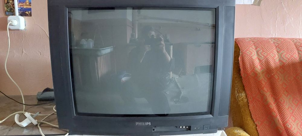 Tv Phillips 25" model: 25pt4523/58 kineskop tuner DVB-T2 + antena nazi