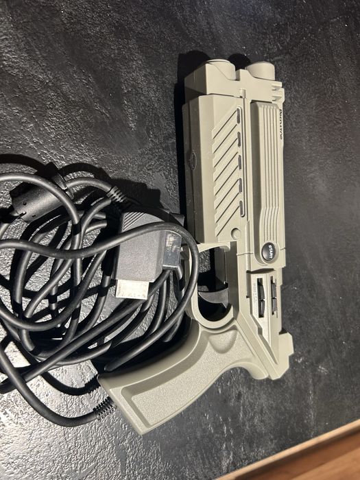 Pistolet świetlny light gun Playstation PSX Sega Saturn Predator