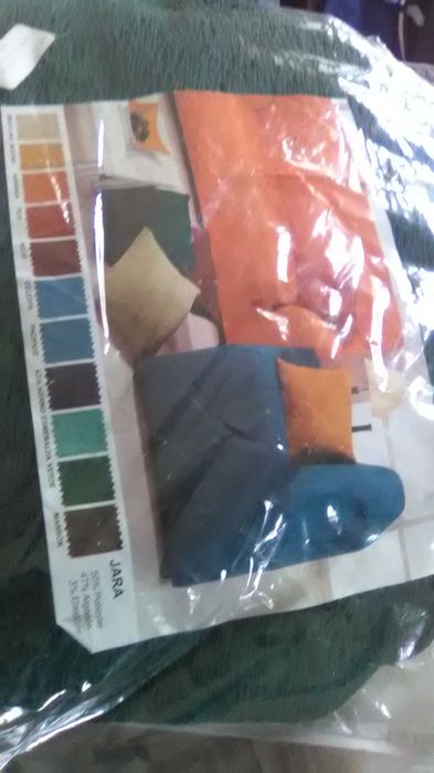 2 Capas de sofás individuais novas