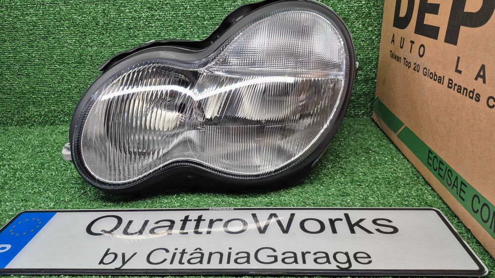 Otica Farol Esquerdo Mercedes Classe C W203 de 2000 a 2011 Ref. 440-1124L-LD-E NOVO DEPO