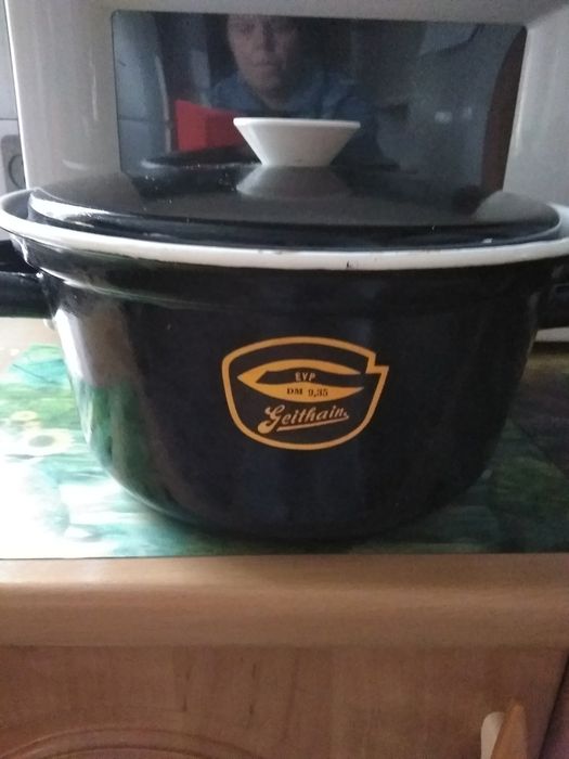 Набір кухонного посуду