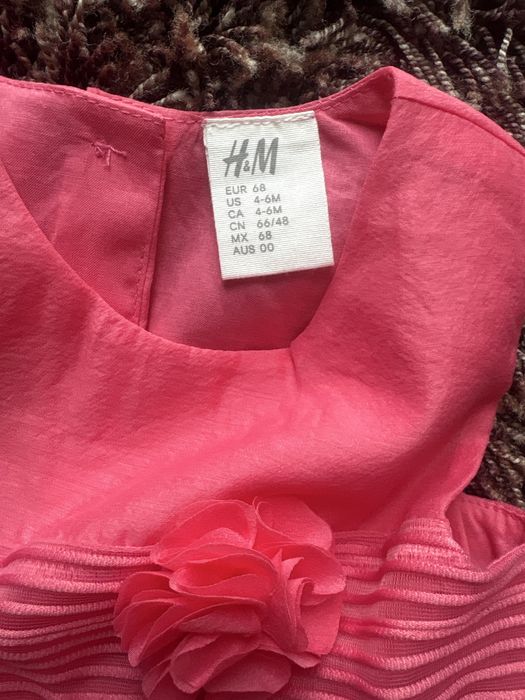 Sukienka dla małej Księżniczki z H&M
