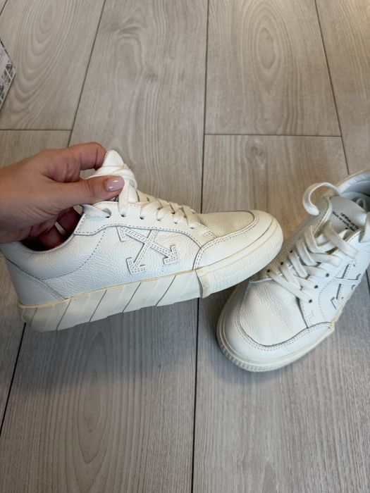 Кеди off white. Розмір 36