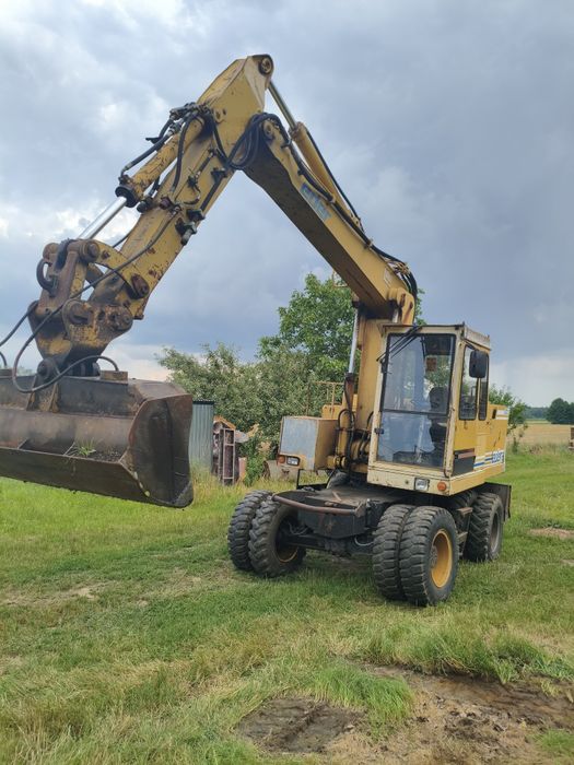 Sprzedam koparkę obrotowa eder815