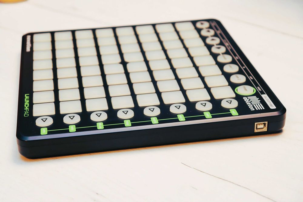 NOVATION Launchpad Mini  kontroler MIDI Gwarancja