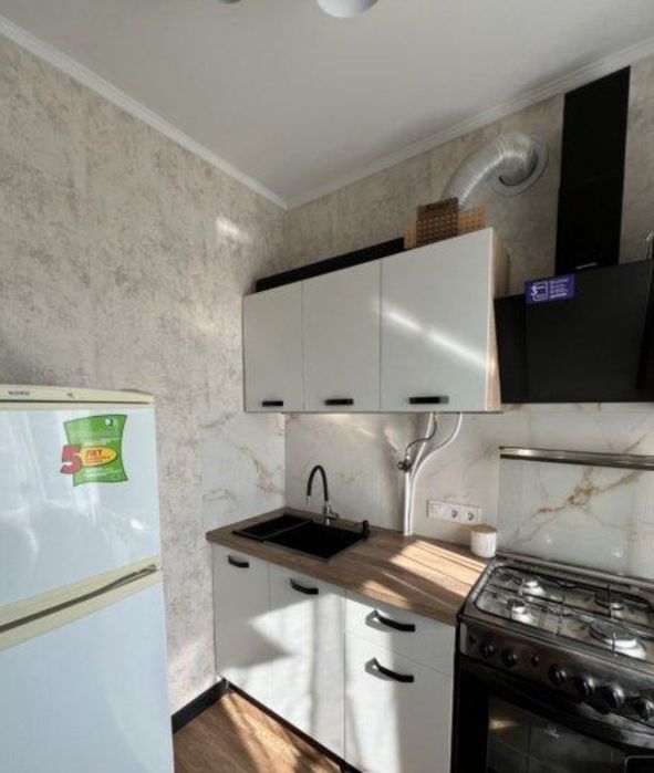 Продам 1 кімнатну квартиру (Хіммістечко)