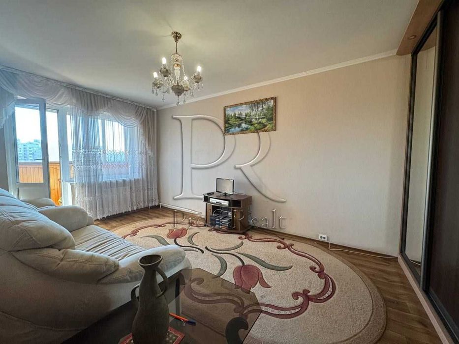 Оренда 2 к.квартири за адресою Академіка Єфремова 20/м.Академмістечко