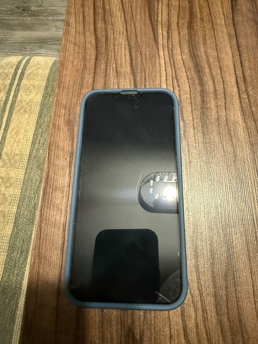 Iphone 13 128 GB stan dobry  kolor niebieski + plecki