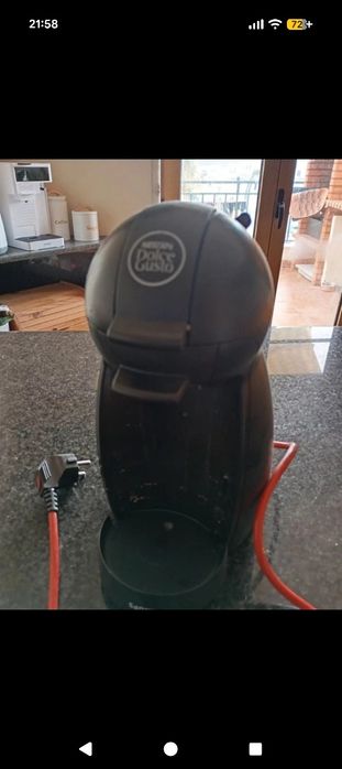 Máquina De Café Krups Nescafé Doce Gusto Picollo Preta - Em bom estado