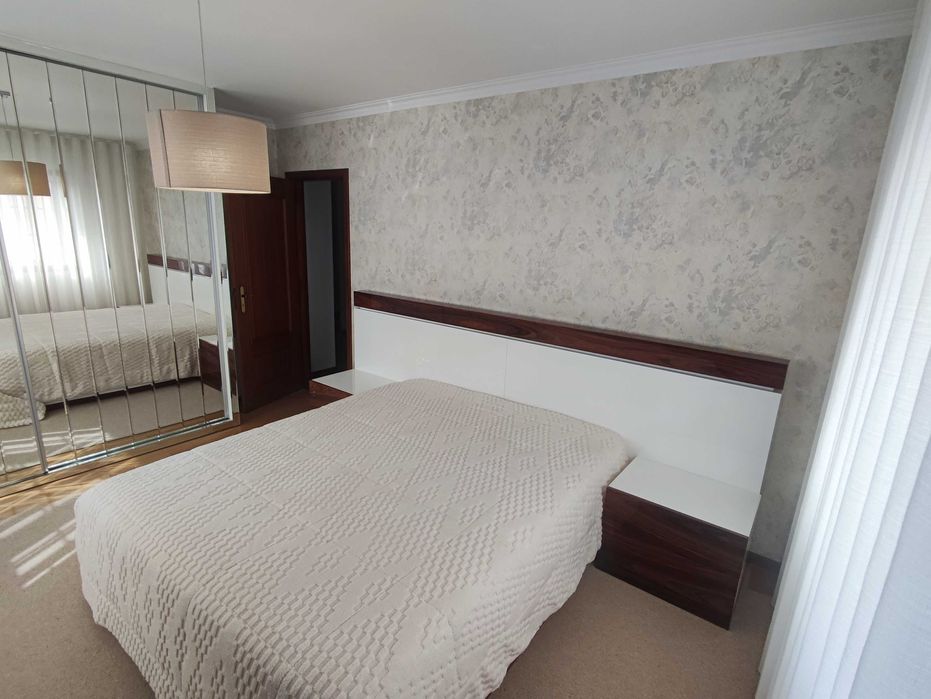 Quarto casal novo