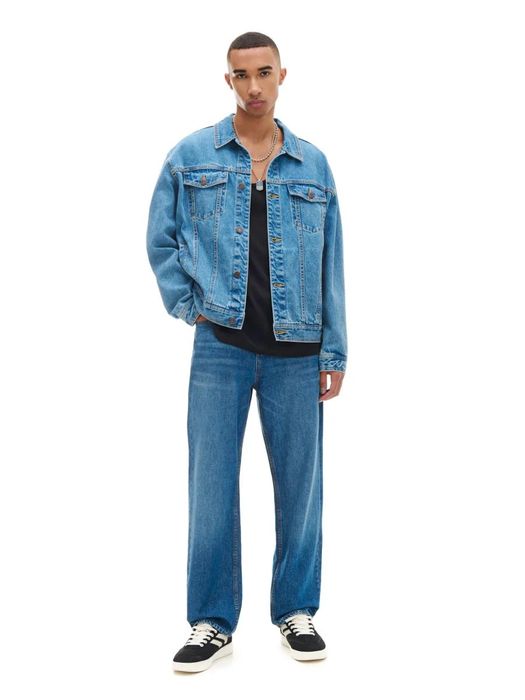 Джинси relaxed від бренду Cropp