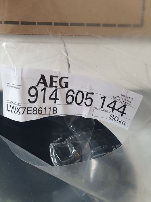 Nowa pralko-suszarka AEG LWX7E8611B
