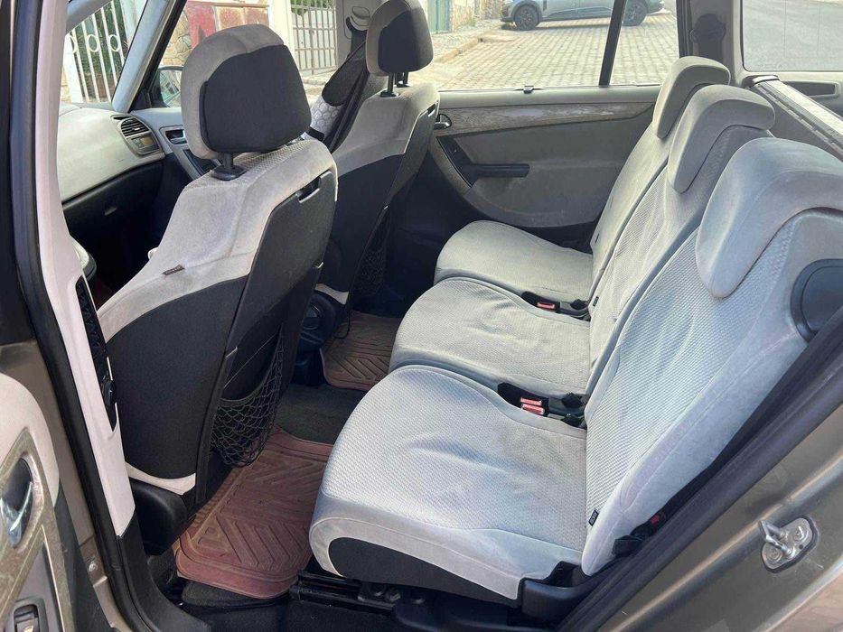 Citroën C4 7 Lugares 1.6, 2007