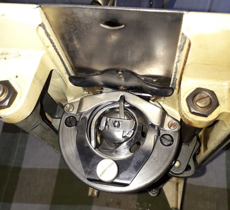 Швейна машина Тікка . Від майстра . Повністю готова до роботи