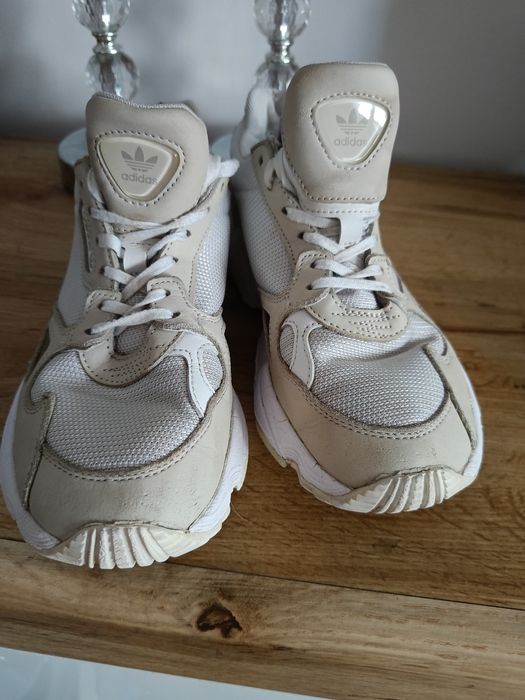 Buty adidas falcon 38
