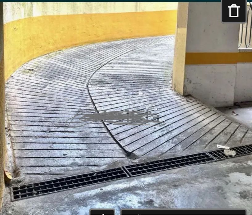 alugo  lugar de garagem