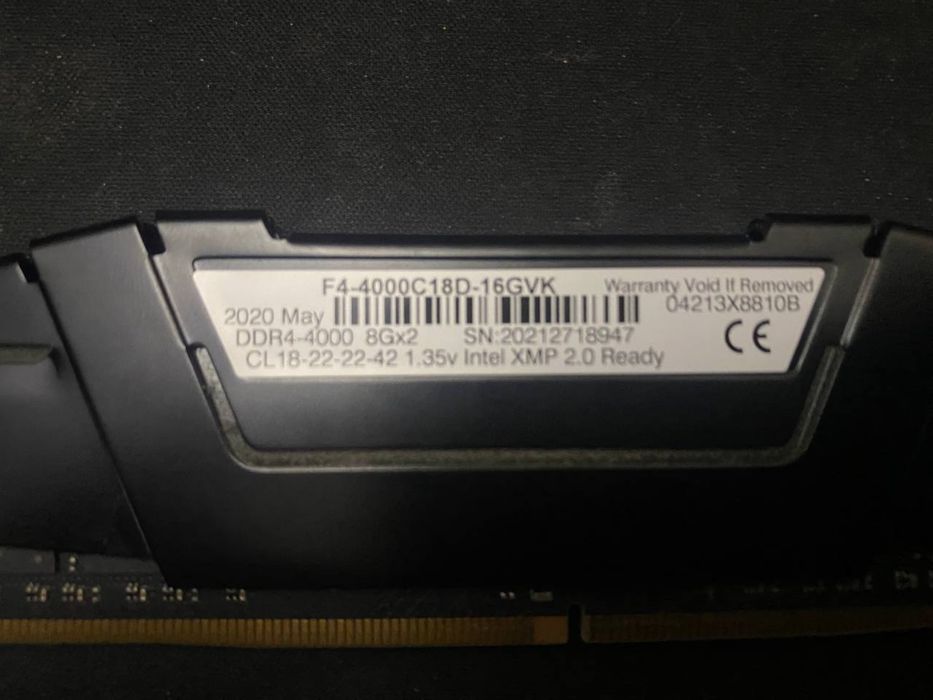 Модуль памʼяті DDR4 2x8GB/4000 G.Skill Ripjaws V Black