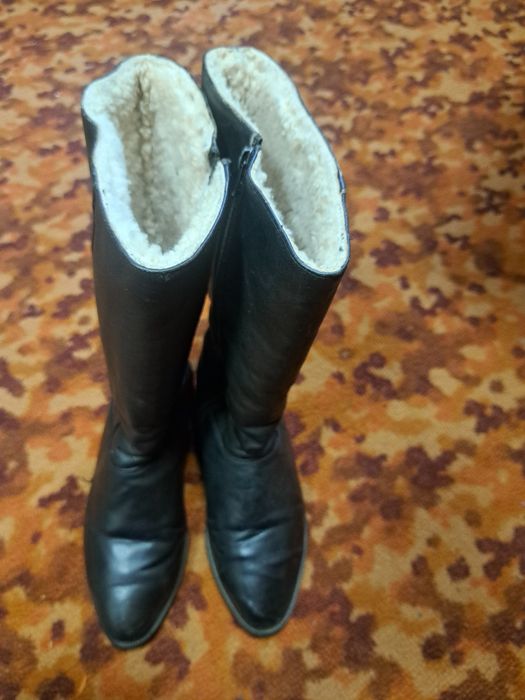 Сапоги женские кож.40р