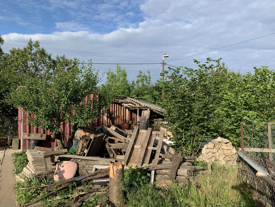 Продам гарну дачу (біля Новослобідки)