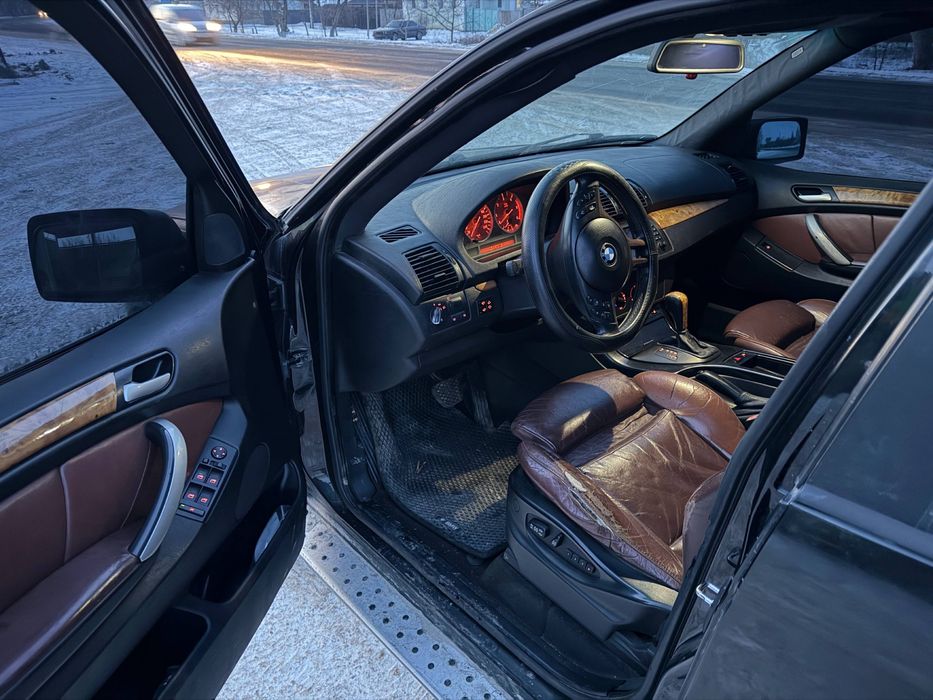 Продам BMW Х5.