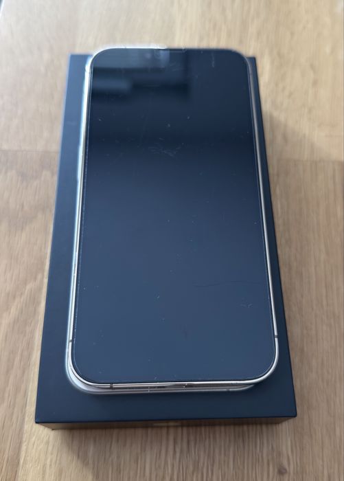 iPhone 13 pro 128 GB Gold, nowa bateria 100% pojemnosci
