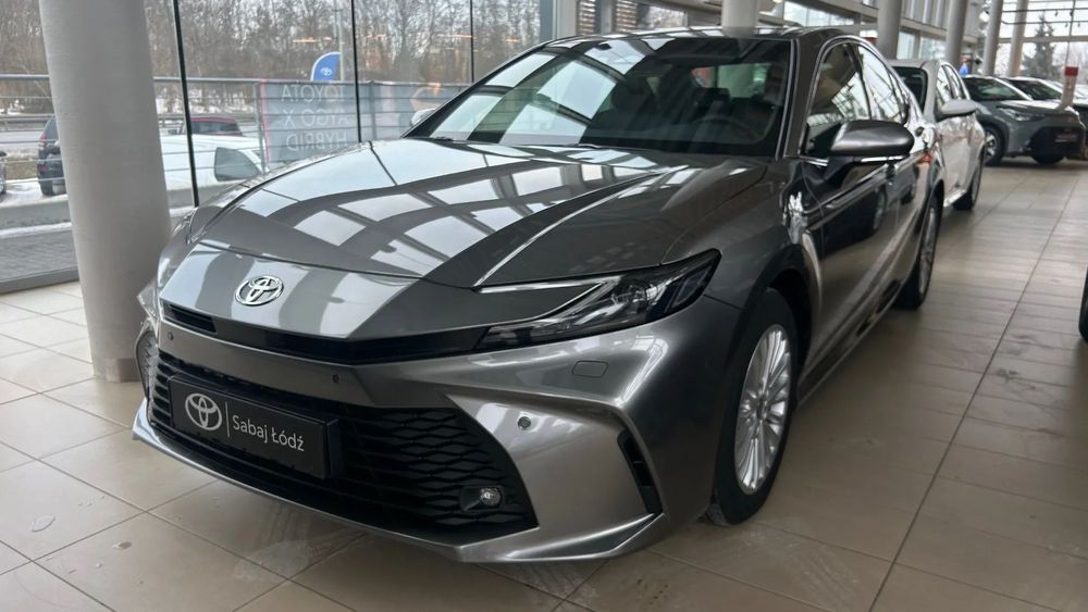 Toyota Camry Toyota Camry 2.5 Hybrid Comfort + Business