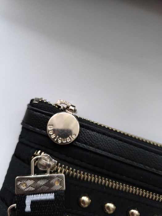 Saszetka kosmetyczka Desigual