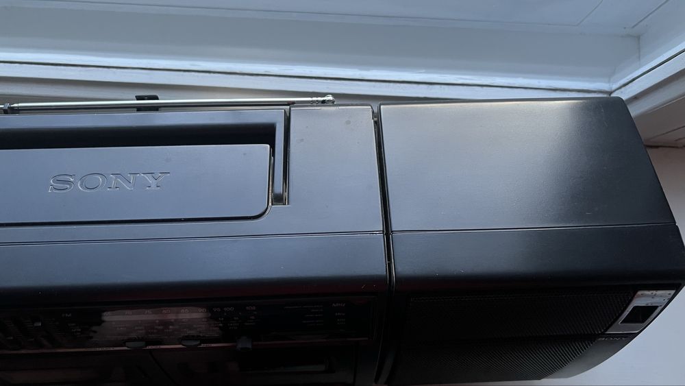 Кассетный магнитофон Sony CFS-W420L