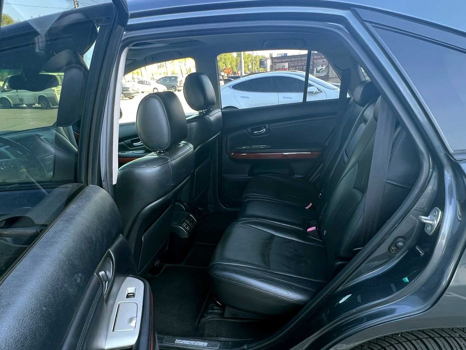 Lexus RX300 2003 г. Пробег подтверждается.