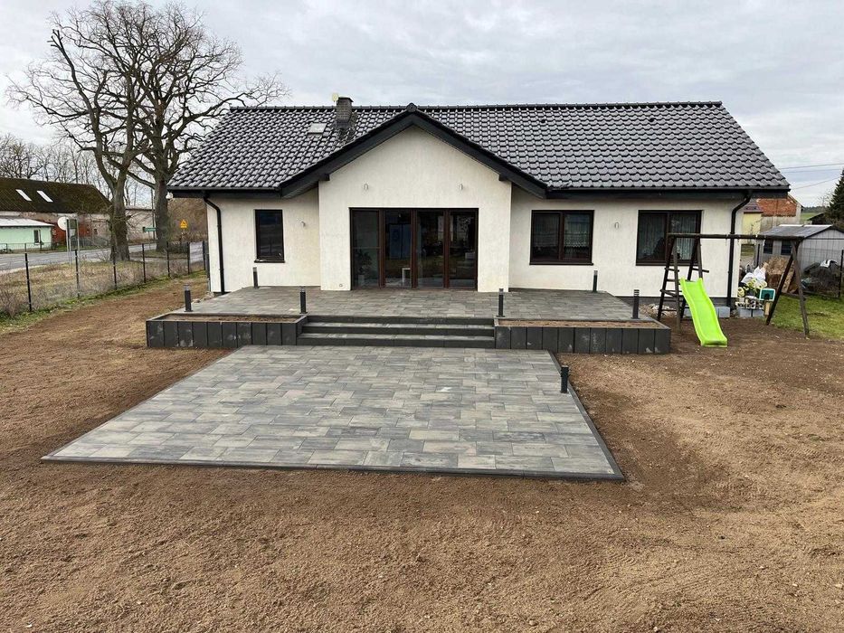 Montaż Kostki Brukowej, Ogrodzeń każdego typu, Roboty ziemne