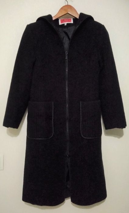 Пальто жіноче vistline.