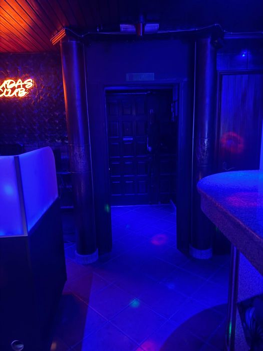 Trespassa-se bar totalmente operacional