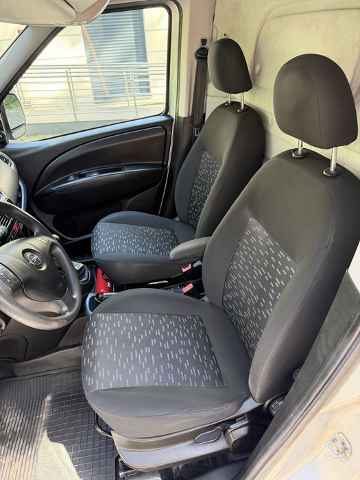 Opel combo  fiat doblo 1.3 cdti 95 km  klima niski przebieg bardzo zadbany