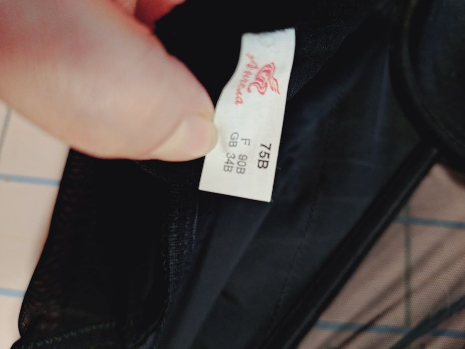 Красивый эротичный комплект нижнего белья, 75 В корсет  трусы М-Л.