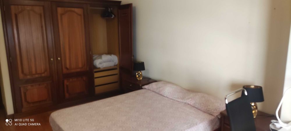 Quarto CASAL. GRAÇA.Centro Lisboa. Entrada imediata