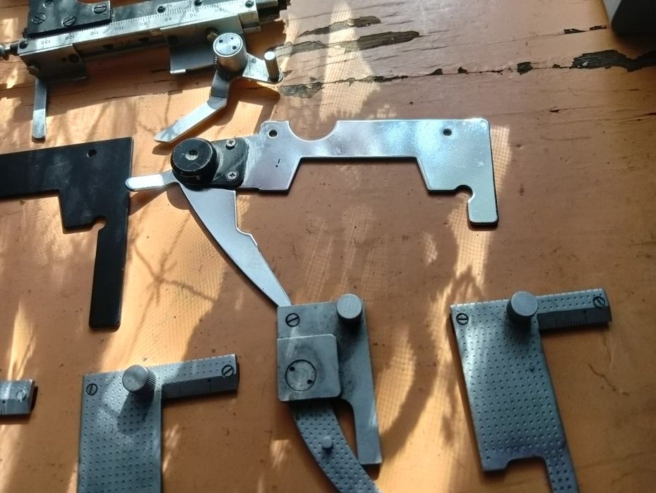 Продам препартоводітель для микроскопа і лапки