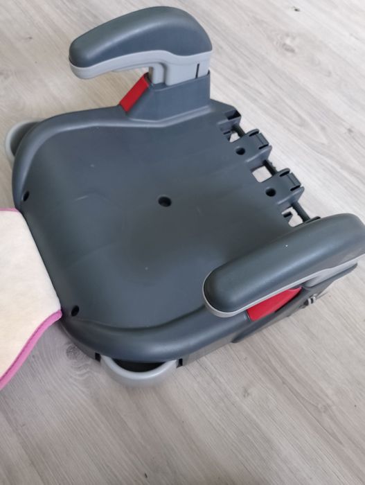 Fotelik samochodowy dla dziewczynki Graco księżniczki Disney